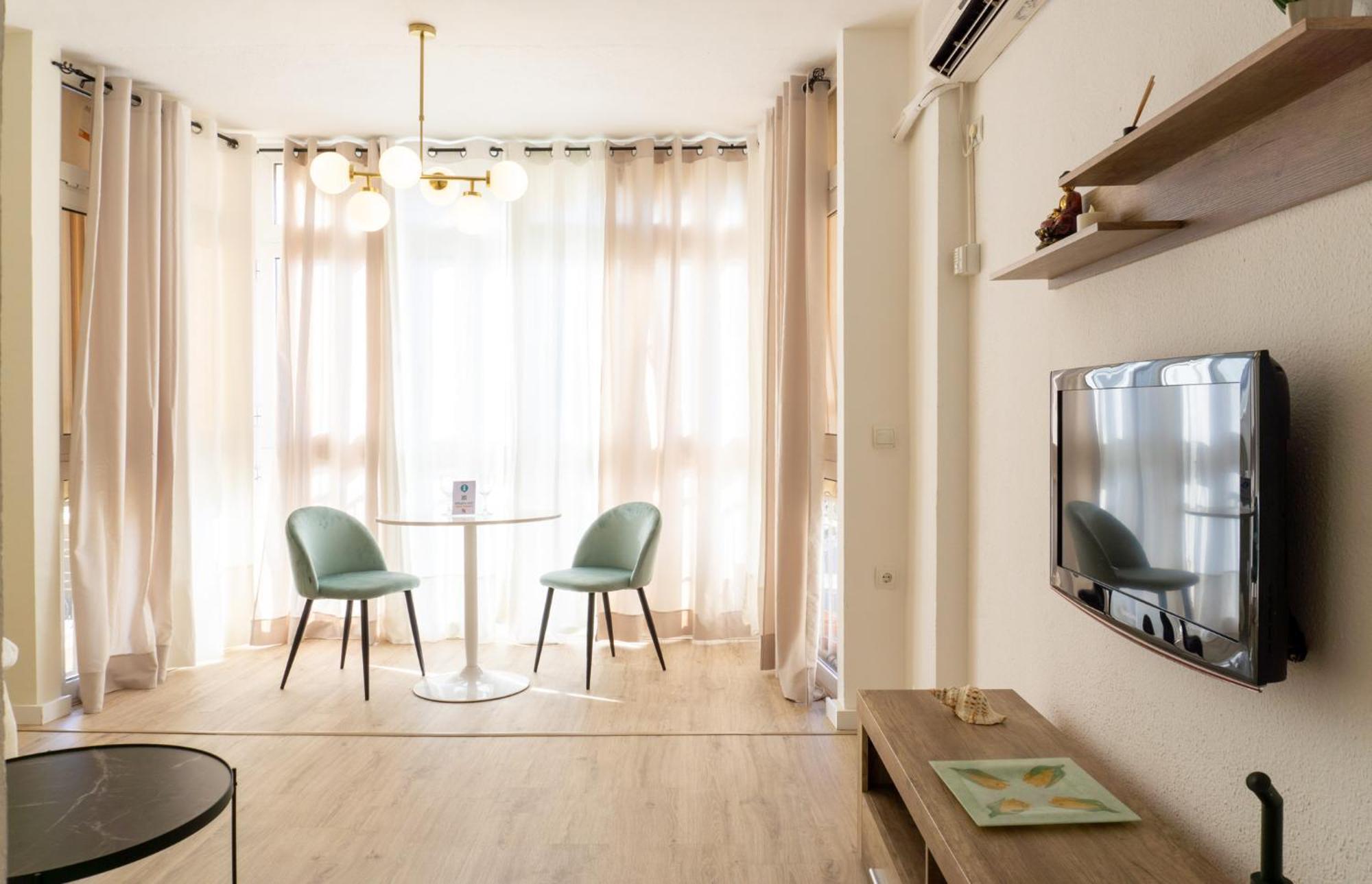 Apartamento Picasso Torremolinos Bagian luar foto
