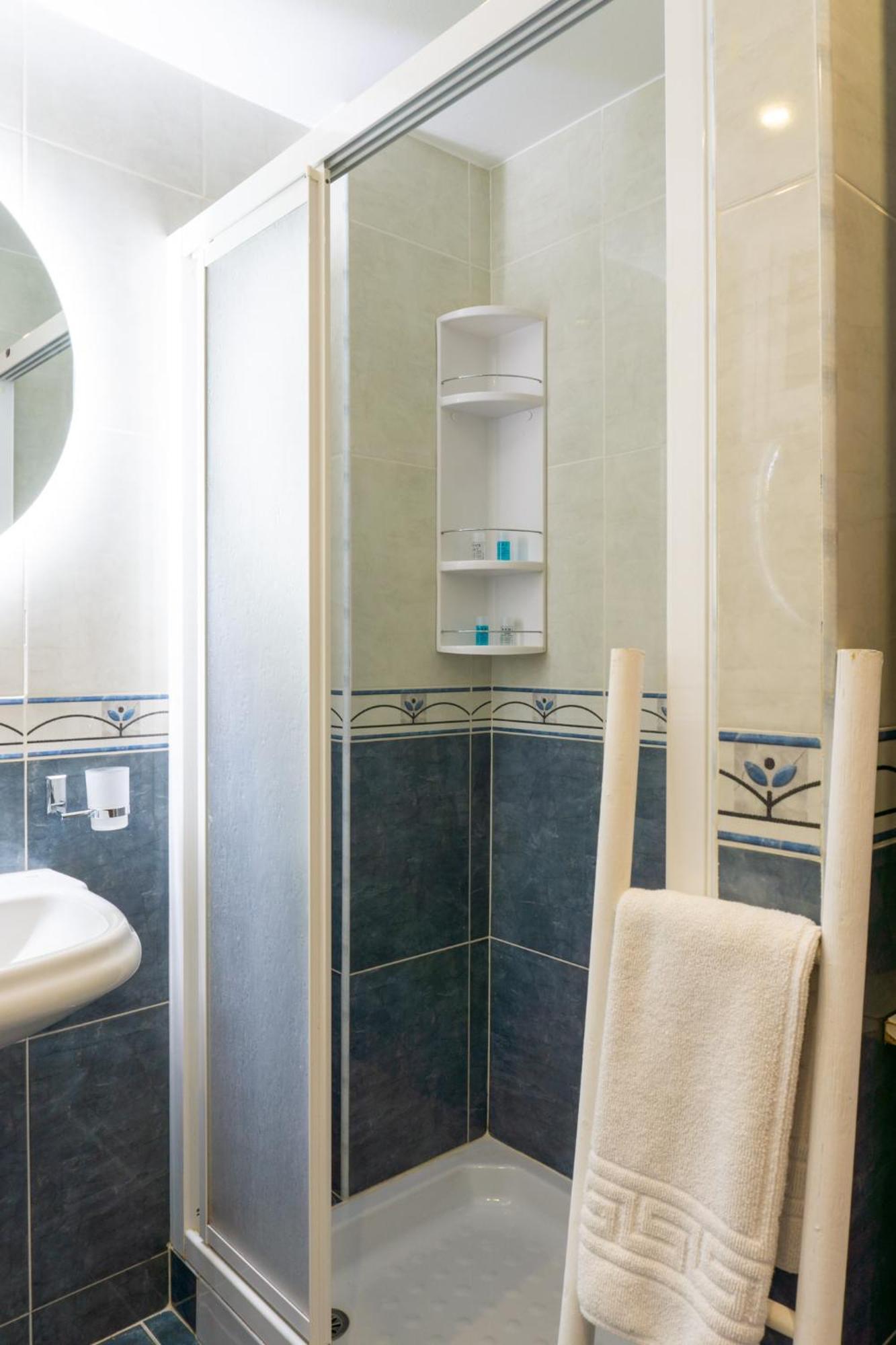 Apartamento Picasso Torremolinos Bagian luar foto